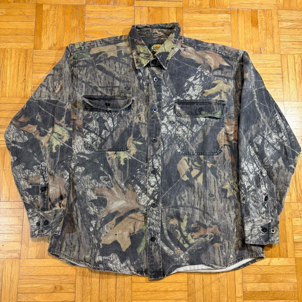 Vintage Cabela’s Outdoor Gear Mossy Oak Camo Button Down Hunting Shirt